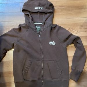 Women’s Roots zip up sweater size XL